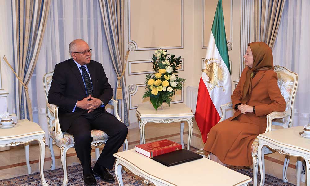 Maryam Rajavi meets with Dr. Riyadh Yassin, Yemen’s Ambassador to France and former Foreign Minister