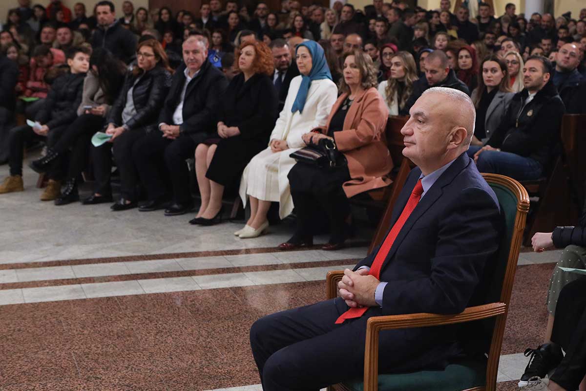 Maryam Rajavi at the Christmas Eve mass at Tirana’s Saint Paul Metropolitan Archdiocese