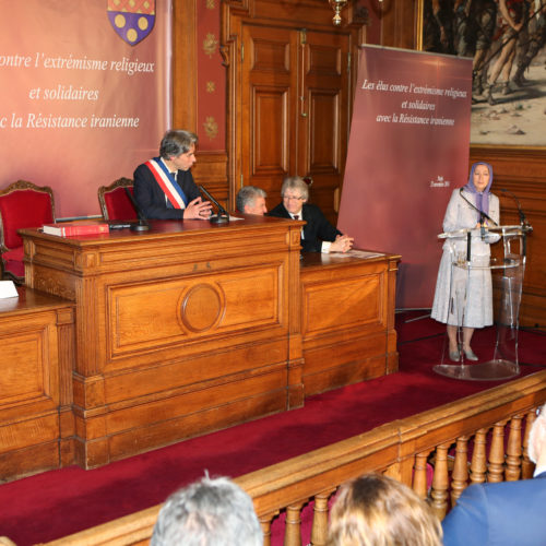 Maryam Rajavi, Meeting at City Hall of 2nd district Paris- 25 November 2014