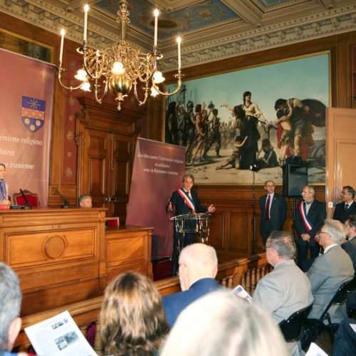 Maryam Rajavi, Meeting at City Hall of 2nd district Paris- 25 November 2014