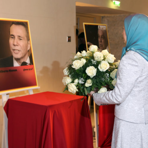 Maryam Rajavi, Religious dictatorship engulfed in crises, Iran ready for change- Paris- 7 February 2015