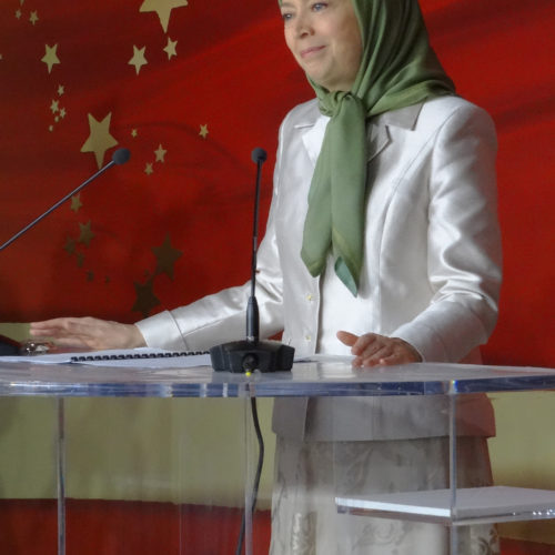 Maryam Rajavi -New Year celebration with French supporters of Iranian resistance, 10 January 2016