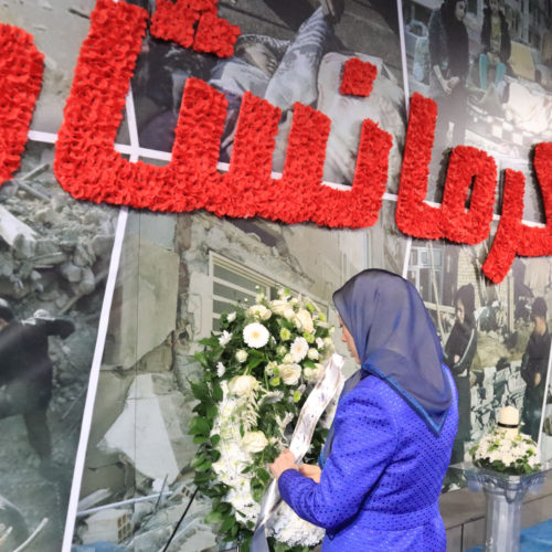 Maryam Rajavi lays a wreath at the monument of victims of Kermanshah’s earthquake