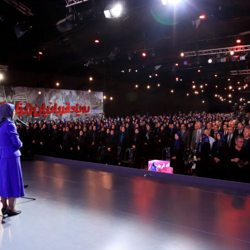 Maryam Rajavi and PMOI members in the ceremony honoring earthquake victims in Kermanshah