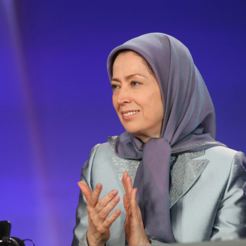 Maryam Rajavi’s at the conference, “Mullahs’ Regime in Crises”, Paris, Dec. 16, 2017.