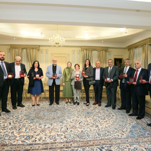 Syrian Opposition delegation meets with Maryam Rajavi, Auvers-sur-Oise, June 11, 2016