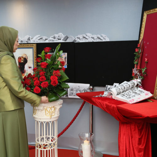 Maryam Rajavi Visiting the exhibition on Syrian people's resistance along with the Syrian Opposition representative delegation- June 11, 2016