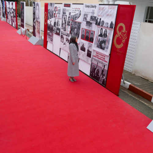 Maryam Rajavi visits exhibition of 150 years of Iranian women's struggle for freedom and equality –March2017