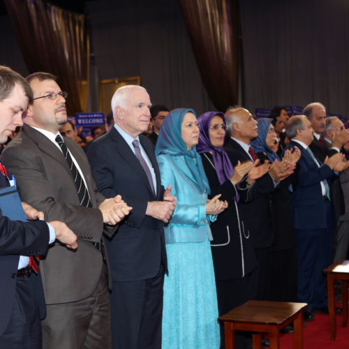 Maryam Rajavi meets with US Senator John McCain