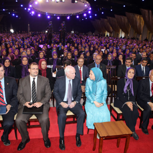 Maryam Rajavi meets with US Senator John McCain