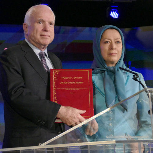 Maryam Rajavi meets with US Senator John McCain