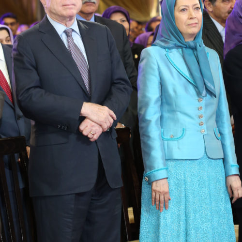 Maryam Rajavi meets with US Senator John McCain