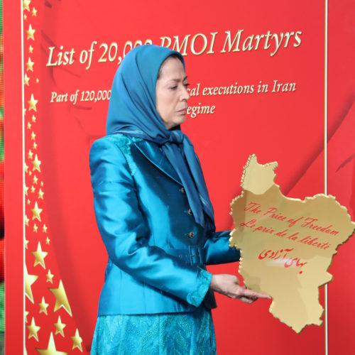 Paying tribute to the Resistance’s 120,000 martyrs at their monument at the Free Iran Gathering, Villepinte, Paris, July 1, 2017