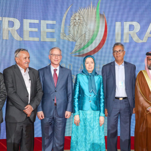 Maryam Rajavi with distinguished personalities from Arab countries – Grand Gathering for a Free Iran- Paris, July 1, 2017