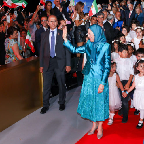 Maryam Rajavi in the grand gathering of freedom-loving Iranians in Paris, July 1, 2017