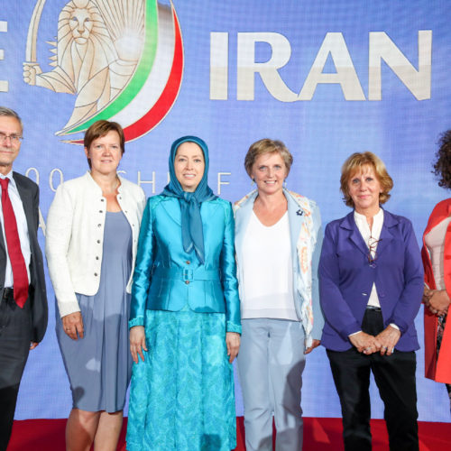 Maryam Rajavi with members of the Belgian Parliament – Grand Gathering for a Free Iran- Paris, July 1, 2017