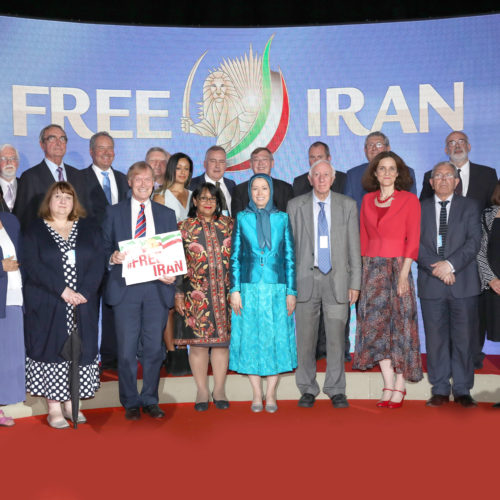 Maryam Rajavi with British Parlemantarians and distinguished personalities at Free Iran Gathering-Paris, July 1, 2017