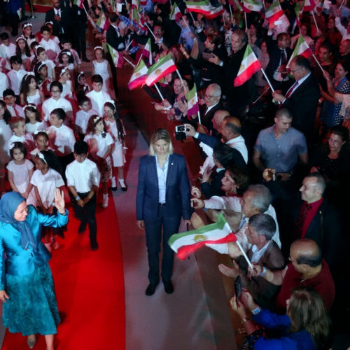 Grand gathering for a free Iran in the presence of Maryam Rajavi – Villepinte, Paris, July 1, 2017