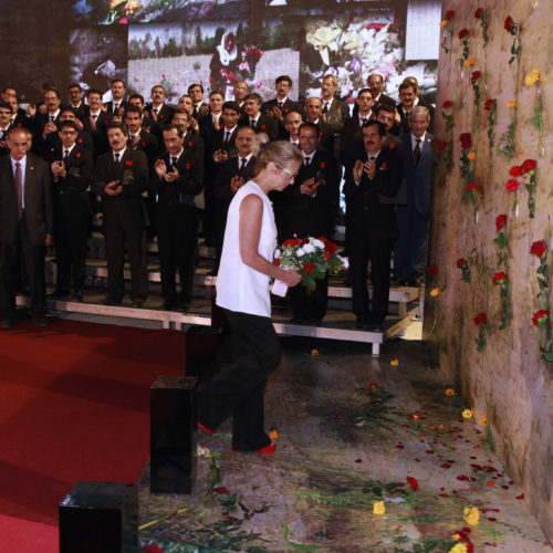 Kerry Kennedy, President of the Robert F. Kennedy Human Rights Foundation, pays tribute to victims of the 1988 massacre as Maryam Rajavi looks on.