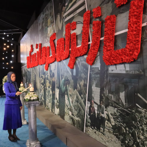 Paying tribute to the memorial of victims of the earthquake in Kermanshah