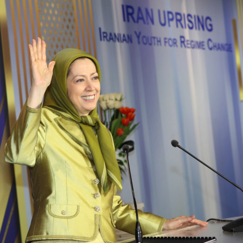 Maryam Rajavi addresses a gathering of youths on the anniversary of 1979 Revolution in Iran-February 10, 2018