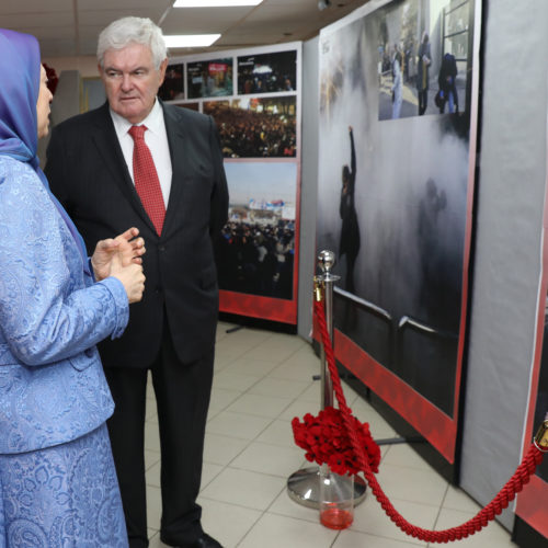 Maryam Rajavi, former US House Speaker Newt Gingrich, visit an exhibition honoring the Iranian people’s uprising and those martyred