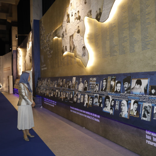 Maryam Rajavi  at the exhibition of the Iranian people’s 120 years of struggle for freedom- July 12, 2019