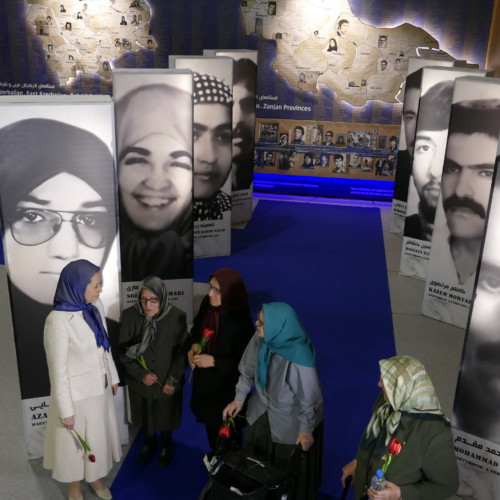 Maryam Rajavi accompanied by mothers of Iranian Resistance’s martyrs at the exhibition of the Iranian people’s 120 years of struggle for freedom – July 12, 2019