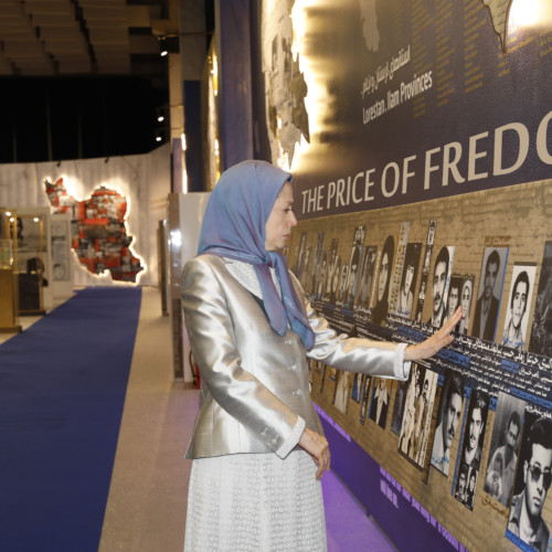 Maryam Rajavi  at the exhibition of the Iranian people’s 120 years of struggle for freedom- July 12, 2019