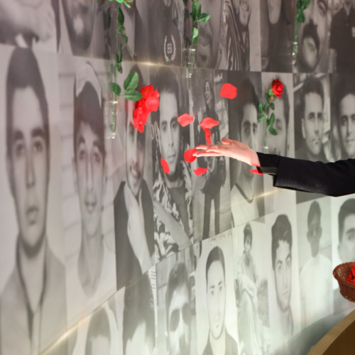 Maryam Rajavi lays flower on the memorial for martyrs –November 2019 uprising