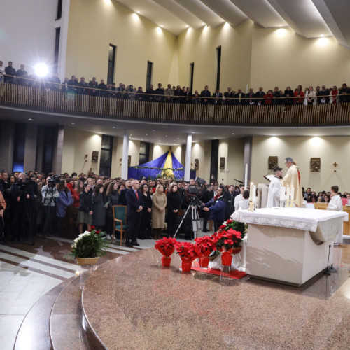 Maryam Rajavi at the Christmas Eve mass at Tirana’s Saint Paul Metropolitan Archdiocese- December 25, 2019