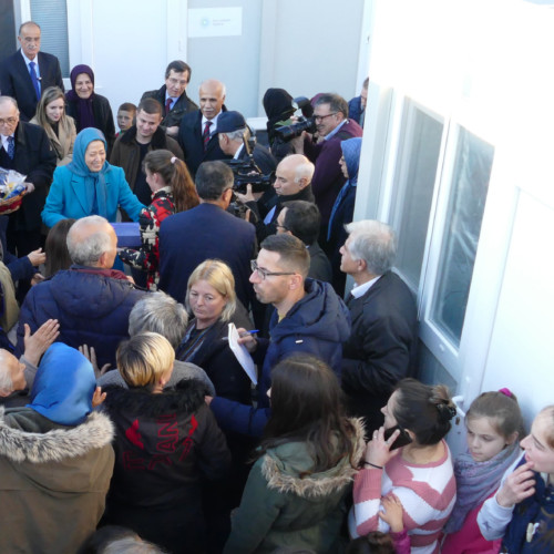 Maryam Rajavi visits victims of earthquake in Albania- December 2019