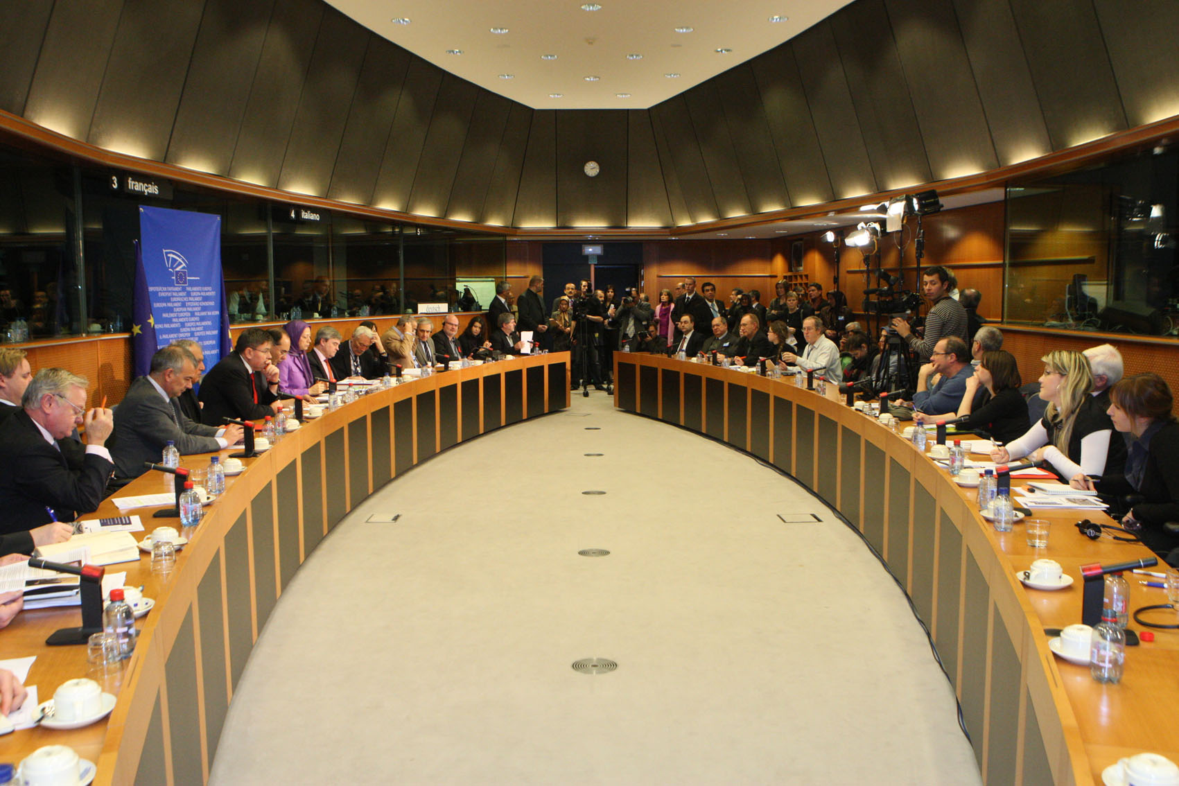 Maryam Rajavi at European Parliament: "Women are vanguard of democratic change in Iran"