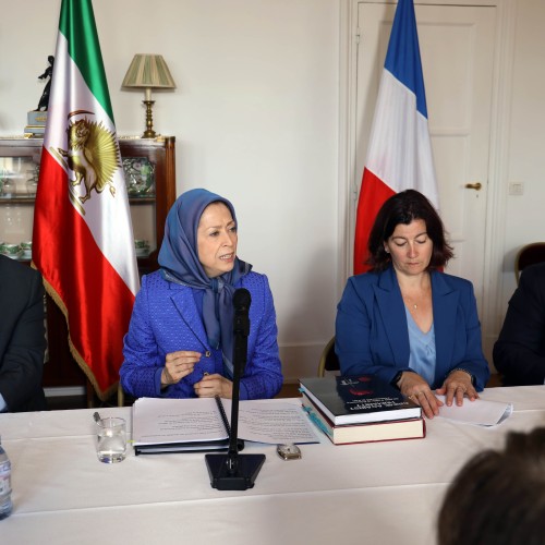 Addressing a meeting of the Parliamentary Committee for a Democratic Iran at the National Assembly in Paris – May 17, 2023