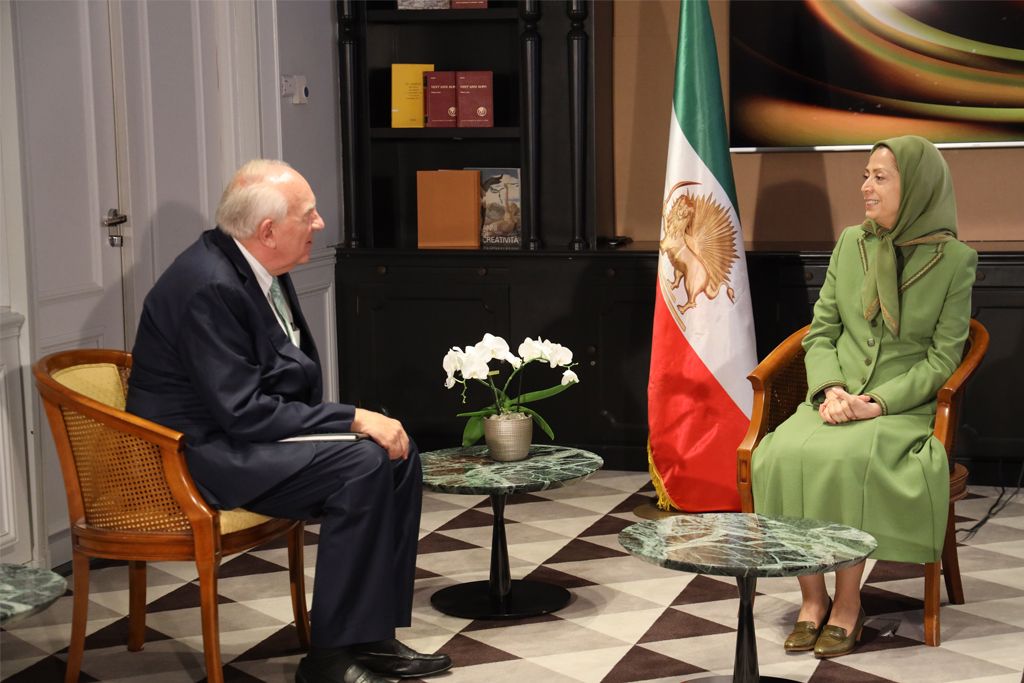 Meeting and Discussion with Mr. Stephen J. Rapp, U.S. Ambassador-at-Large for War Crimes (2015)