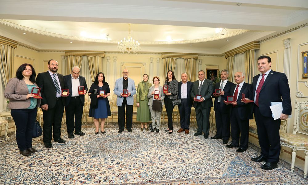 Maryam Radjavi rencontre une délégation de la résistance syrienne de haut niveau