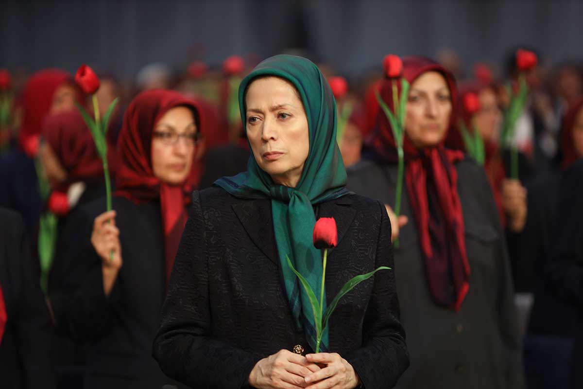 Maryam Radjavi: les martyrs du soulèvement ont fait de Khamenei le dictateur le plus abominable de notre temps 