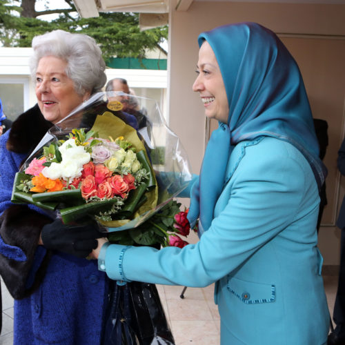 Maryam Rajavi- Meeting with British delegation- Auvers sur Oise– 27 January 2014