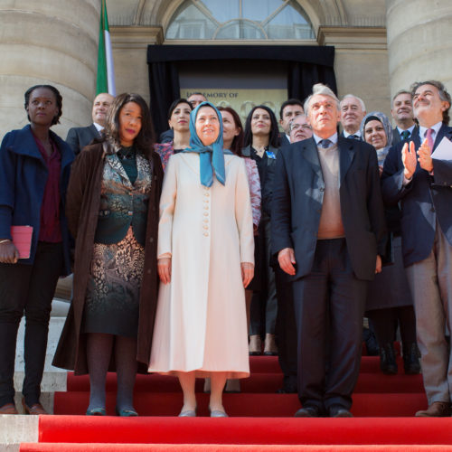 Maryam Rajavi and personalities gathered at the conference of 10 October 2015