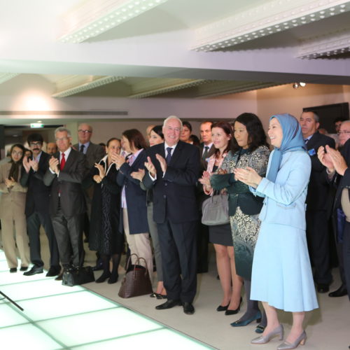 Maryam Rajavi and personalities gathered at the conference of 10 October 2015