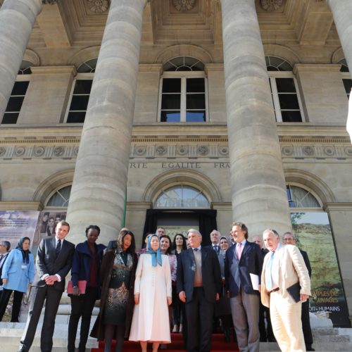 Maryam Rajavi and personalities gathered at the conference of 10 October 2015