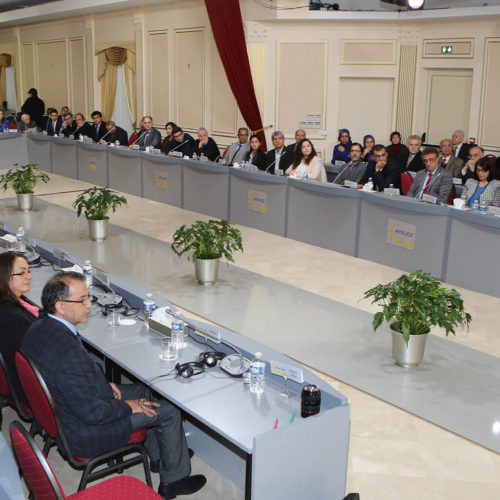 Maryam Rajavi, Senator Joseph Lieberman and Prof. Alejo Vidal Quadras take part in a meeting on the eve of International Human Rights Day. Paris – December 8, 2015