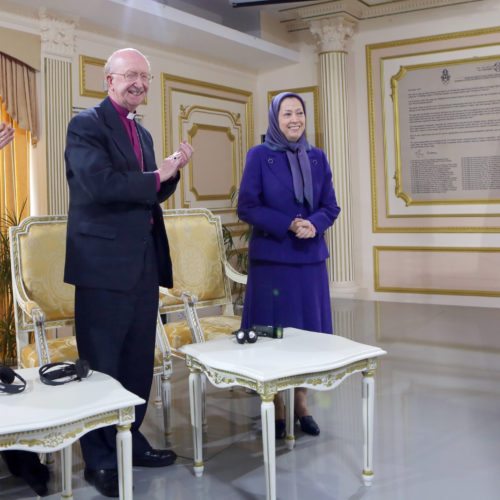 Maryam Radjavi rencontre les évêques anglicans John Pritchard- 20 janvier 2016