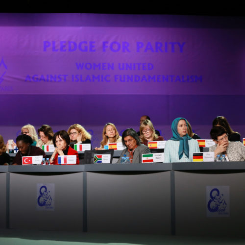 Discours de Maryam Radjavi :Les femmes unies contre l’intégrisme islamiste Paris, le 27 février 2015