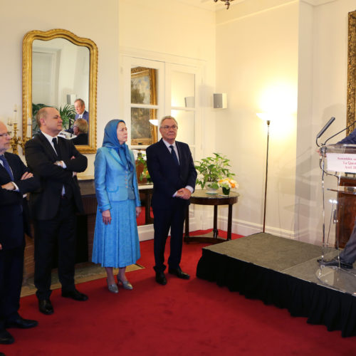 Maryam Radjavià la célébration du Norouz à l'Assemblée nationale française. 5 avril 2016