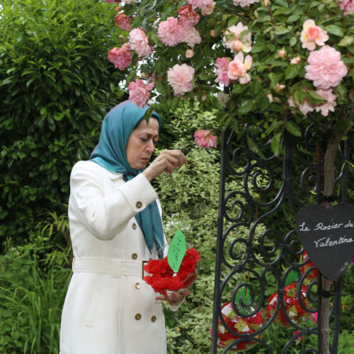 Maryam Radjavi aux « Rendez-vous aux Jardins » à Auvers-sur- Oise- 4 juin 2016