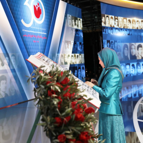 Paying tribute to 120,000 proud martyrs of the Iranian Resistance, in the “Free Iran - The Alternative” grand gathering - Villepinte, June 30, 2018