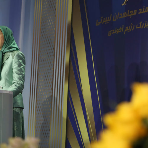 Maryam Radjavi: Le transfert réussi des Moudjahidine de Liberty est une grande défaite pour le régime des mollahs en Iran- 10 septembre 2016