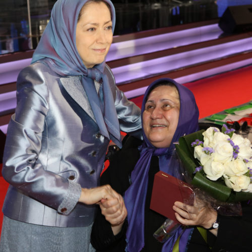 Maryam Radjavi - Hommage à la persévérance des femmes d’avant-garde d’Achraf