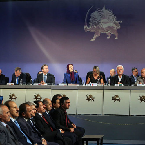 Discours de Maryam Radjavi à la cérémonie en mémoire des 24 martyrs de l’OMPI Pour le 2e anniversaire de l’attaque à la roquette du 29 octobre 2015 à Liberty